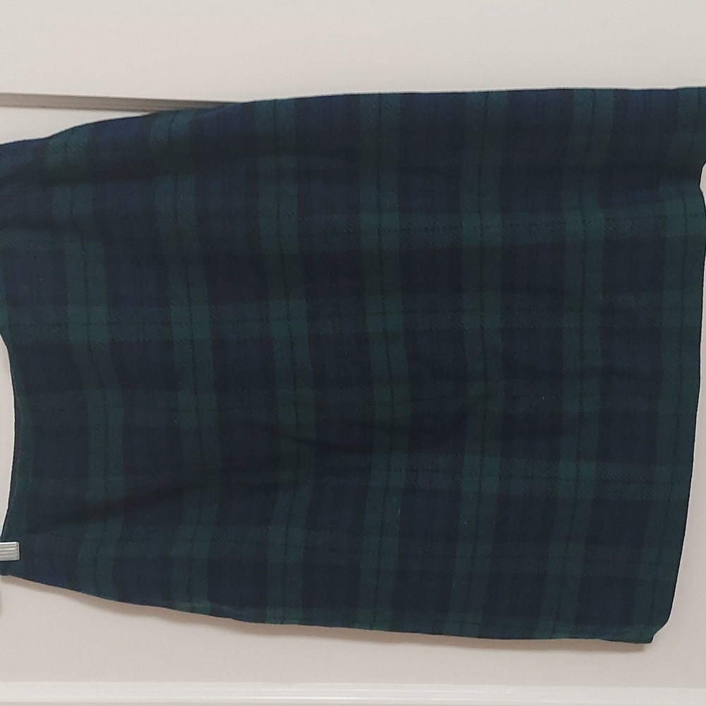 Vintage Pendleton plaid wool skirt.
